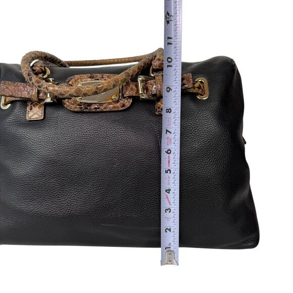 Michael Kors Hamilton Weekender Large Travel Bag Black Leather Python Handles - Picture 8 of 16